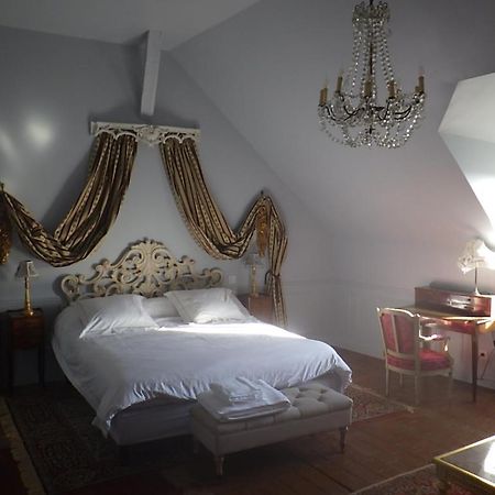 Bed and Breakfast Castel De La Comtesse Блуа Экстерьер фото